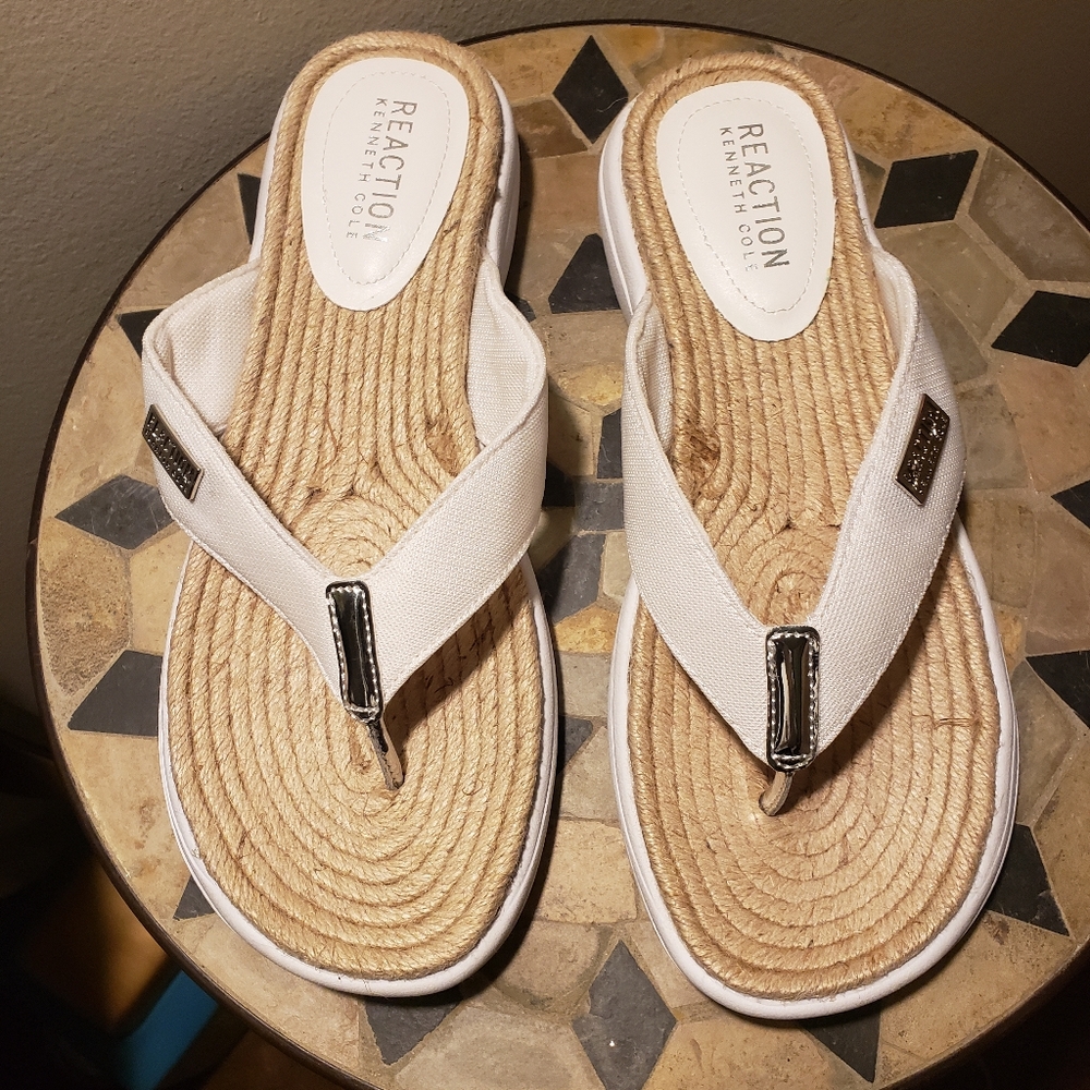 Sandals | Women Kenneth Cole Ready Canvas Thong Sandal White